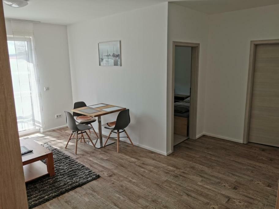 Am Muehlbach0 Hotell Bodenheim Eksteriør bilde
